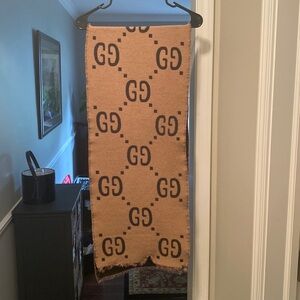 Gucci reversible wool scarf (damaged)